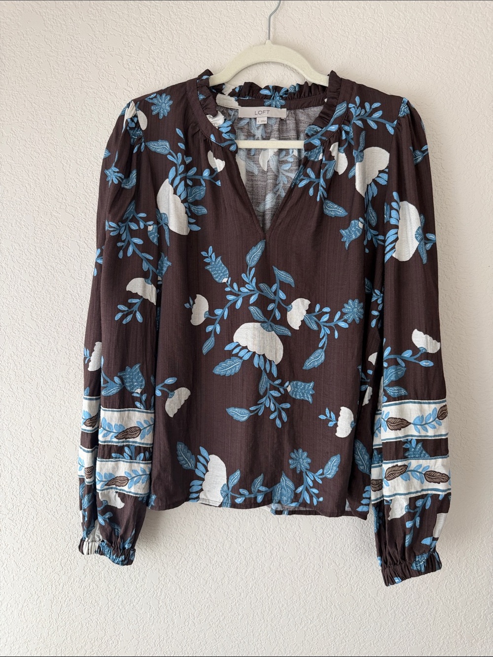 LOFT Brown Floral Split-Neck Blouse with Blue & White Print